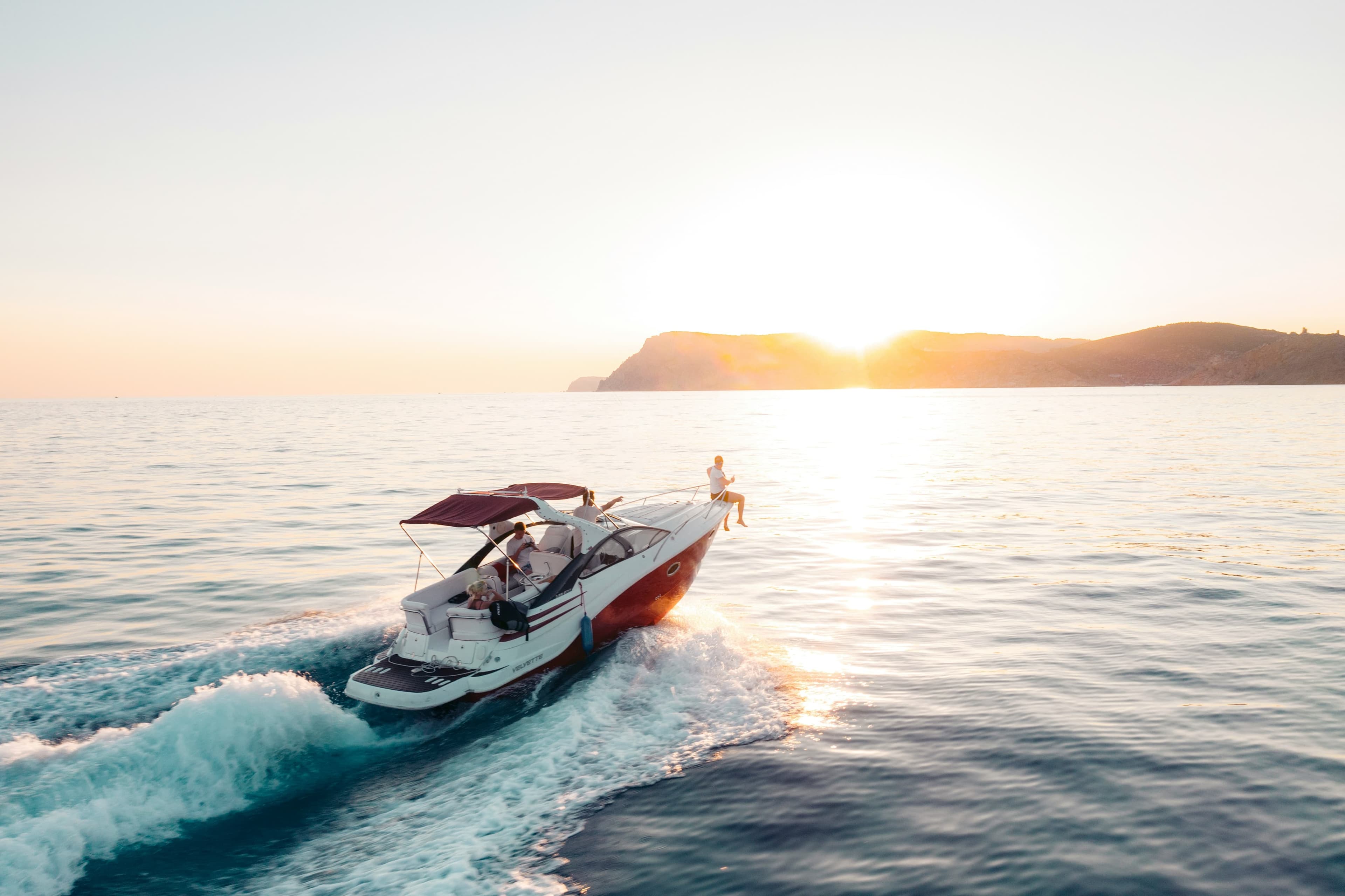 Rent water taxis & travel around Montenegro! Rent water taxis & travel around Montenegro!